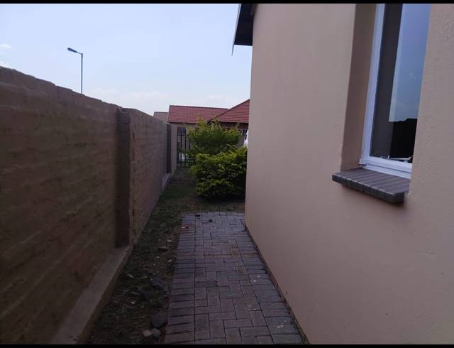 3 BEDROOM HOUSE FOR SALE IN WATERKLOOF AH